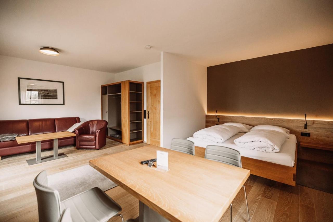 Weinhotel Maitz Wolfgang Ratsch an der Weinstrasse Luaran gambar