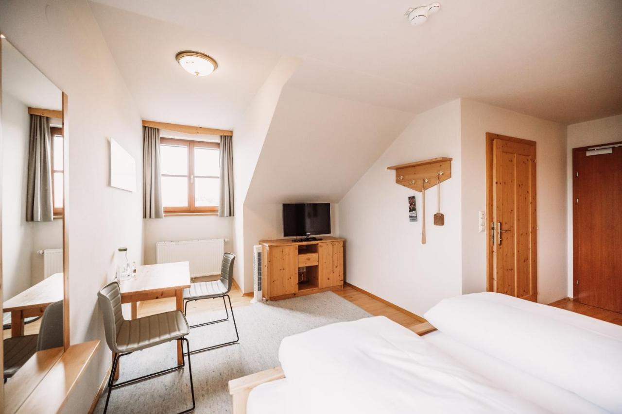 Weinhotel Maitz Wolfgang Ratsch an der Weinstrasse Luaran gambar