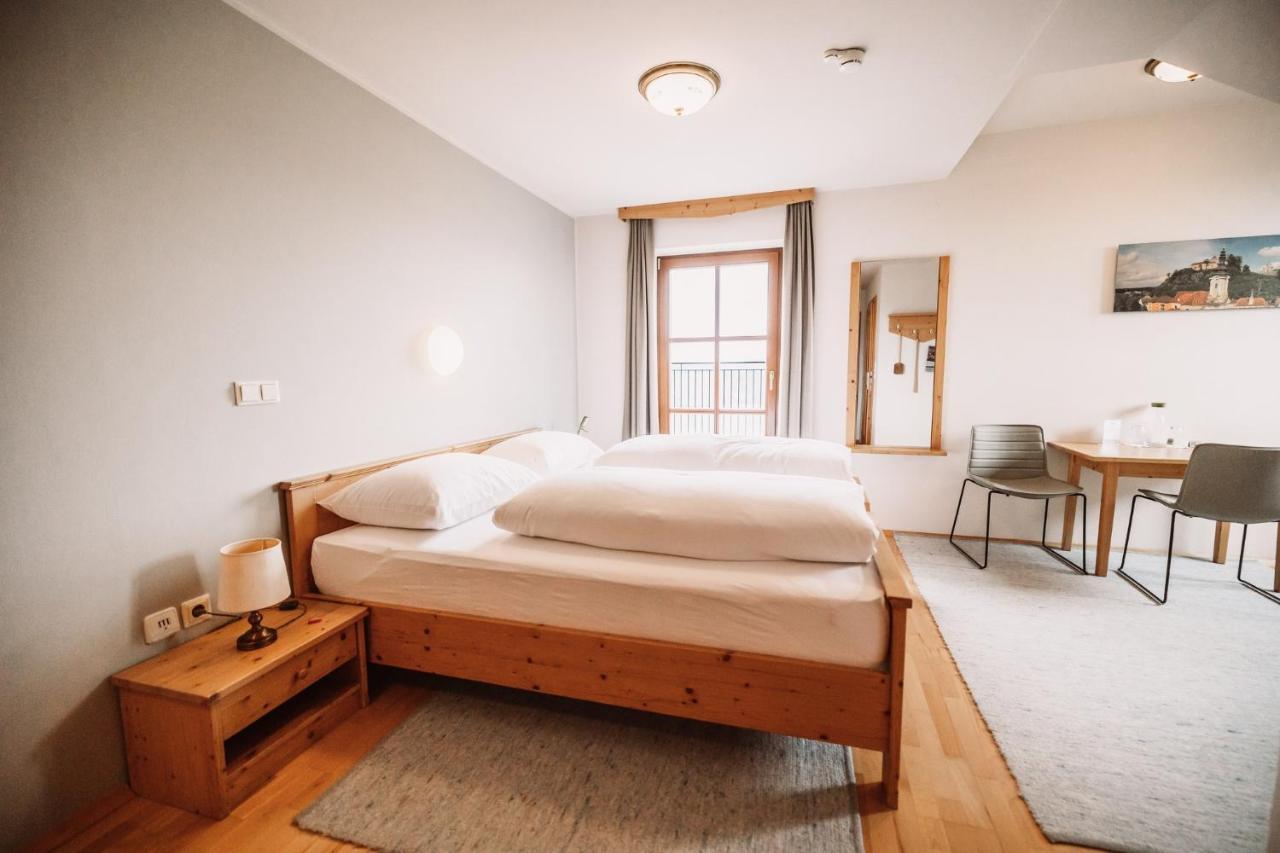 Weinhotel Maitz Wolfgang Ratsch an der Weinstrasse Luaran gambar